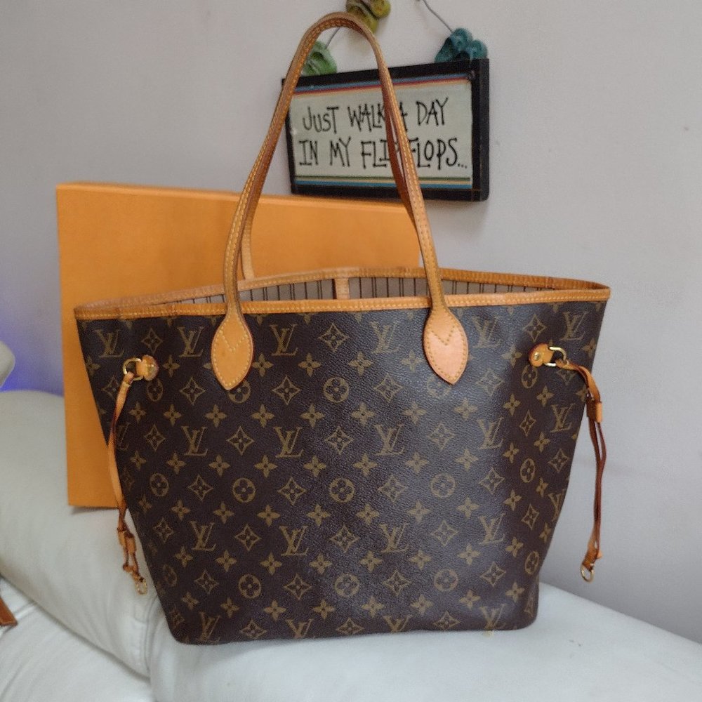 💯% authentic LV Neverfull mm